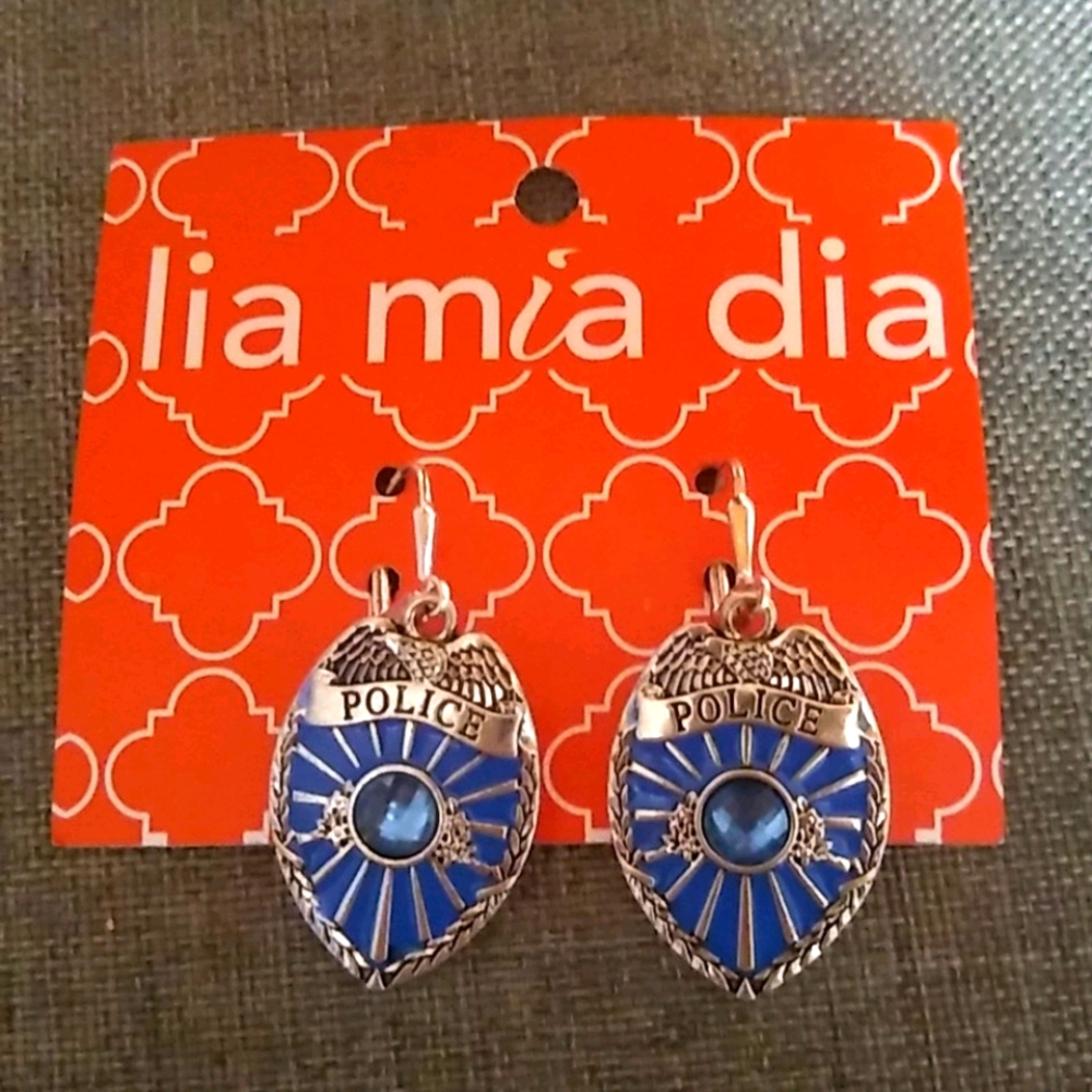 😻 3 For $15 Police Badge Gemstone Earrings